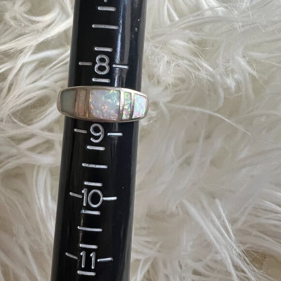 5 Stone Lab Made Opal Band Ring, size 8.5 - Picture 3 of 9